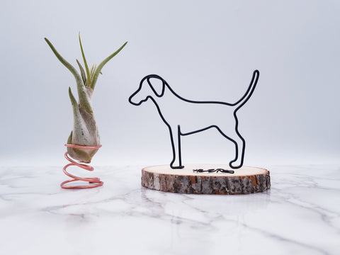 Wire sculpture of mutt, mixed breed one