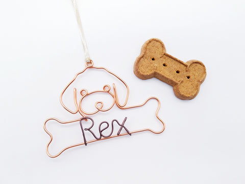 Wire toy / miniature poodle ornament / name sign with bone